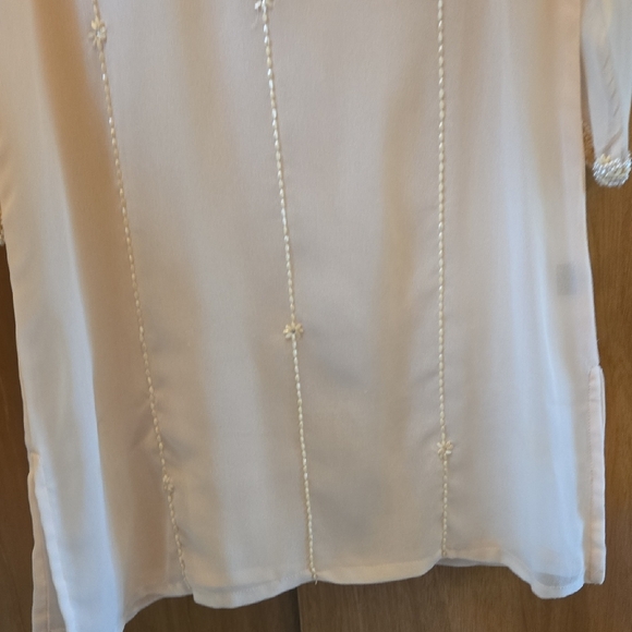 Elegant Peach Tunic with Pearl And Rinestone Accents - Picture 7 of 12